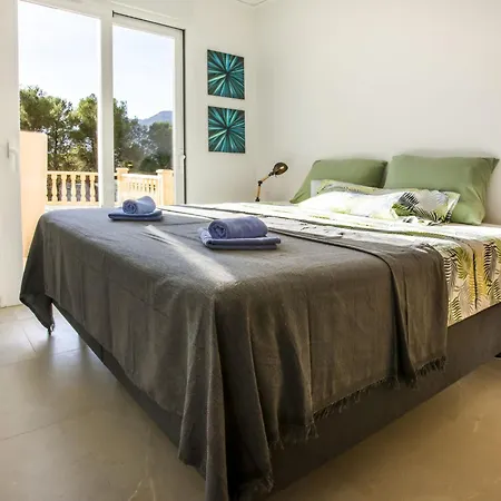 Cara Mull By Interhome Alcalalí