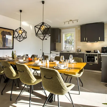 Cara Mull By Interhome Villa